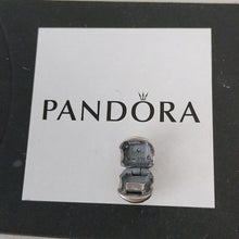 Load image into Gallery viewer, PANDORA Sterling Silver Twinkle Twinkle Star Clip  791058cz
