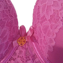 Load image into Gallery viewer, Daisy Fuentes Matching Bra Panty Set, Berry, Size 36C
