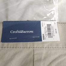 Load image into Gallery viewer, Croft &amp; Barrow 9" Cargo Shorts, Sculpted Stone, 52
