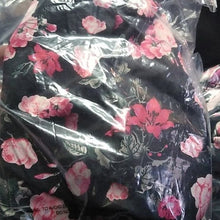 Load image into Gallery viewer, Victoria’s Secret Signature Satin Slippers, Size Small
