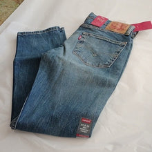 Load image into Gallery viewer, NWT Levi&#39;s Men&#39;s 502 Regular Taper Jean, Tanager 29x32
