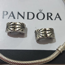 Load image into Gallery viewer, Pandora Sterling Silver 7.0 Starter Bracelet &amp; Set of 2 Starburst Clip Charms
