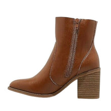 Load image into Gallery viewer, Universal Thread Cognac Cleo Ankle Boots, Size 10
