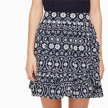 Load image into Gallery viewer, Kate Spade Eyelet Wrap Skirt Rich Navy/Fresh White, size 4
