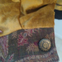 Load image into Gallery viewer, Sandy Starkman Embroidered Patchwork   Fall Dreams Jacket, XL
