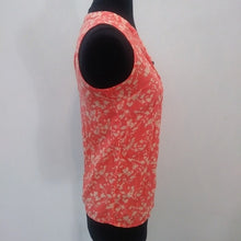 Load image into Gallery viewer, North Face Women&#39;s Sleeveless Career Blouse, Coral/Peach, Size XS

