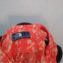 Load image into Gallery viewer, North Face Women&#39;s Sleeveless Career Blouse, Coral/Peach, Size XS
