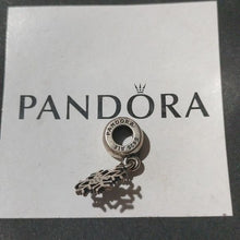 Load image into Gallery viewer, Pandora Ster Silver Mickey's Sparkling Snowflake Winter Disney Dangle 791467cfl

