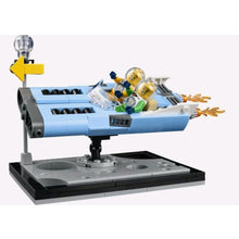 Load image into Gallery viewer, LEGO Flying Moon Car 40789 Ideas 2 Space Minifigure Insiders Reward New In Hand
