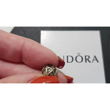 Load image into Gallery viewer, Pandora Retired Sterling Silver Web Bead - 790165
