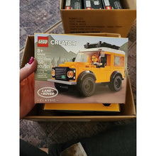 Load image into Gallery viewer, LEGO 40650 Land Rover Classic Defender - New.
