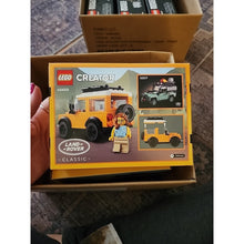 Load image into Gallery viewer, LEGO 40650 Land Rover Classic Defender - New.

