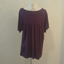 Load image into Gallery viewer, Lane Bryant Eggplant Purple Basket Weave front Top Blouse, Size 26/28
