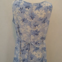 Load image into Gallery viewer, Jonathan Martin Floral Dress, Blues,  Size 11
