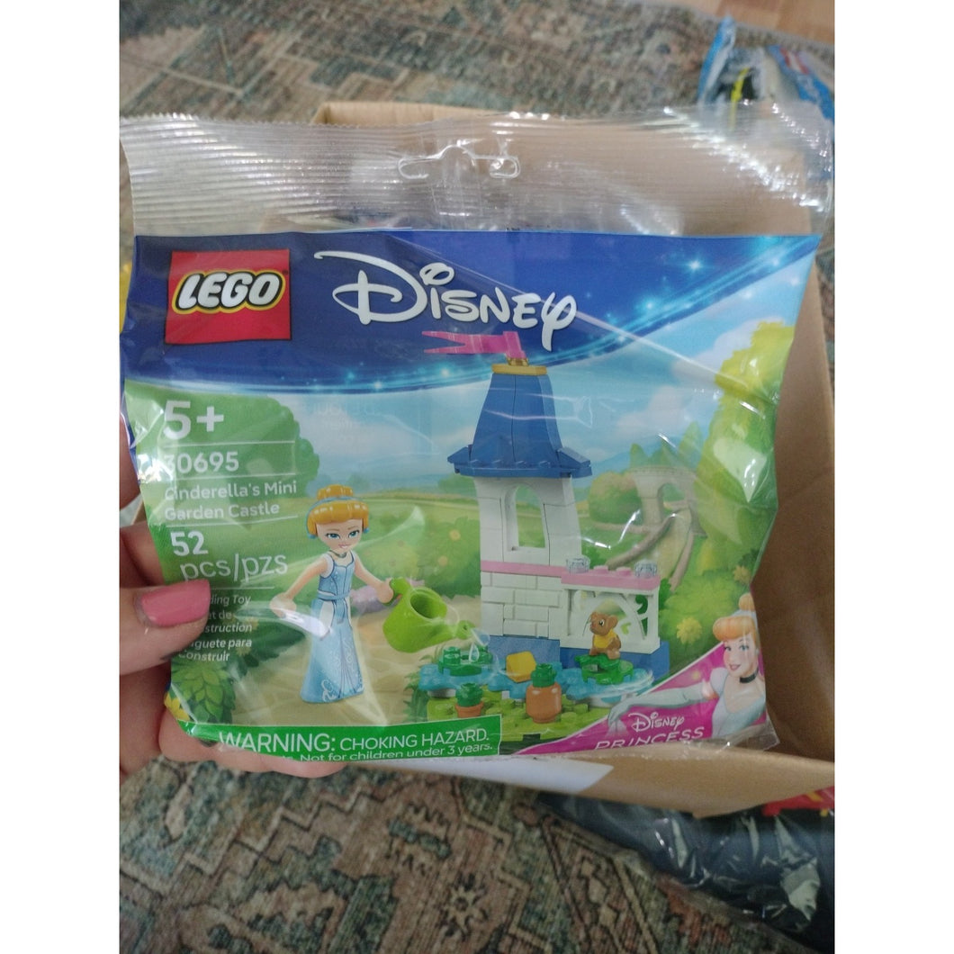 LEGO Disney Princess: Cinderella's Mini Garden Castle (30695)