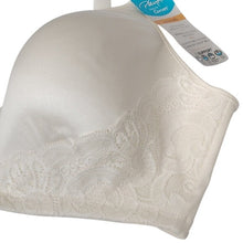 Load image into Gallery viewer, Playtex Love My Curves Side Smoothing Wirefree Bra. Ivory Pearl,  42D
