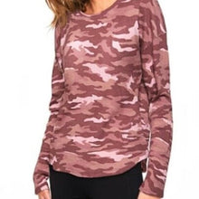 Load image into Gallery viewer, PINK Victoria's Secret Long Sleeved Camo Waffle Thermal Top Shirt, Size XS
