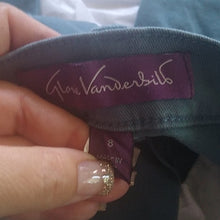 Load image into Gallery viewer, Gloria Vanderbilt Amanda High Rise Tapered Stretch Jeans, Rain Cloud, size 8
