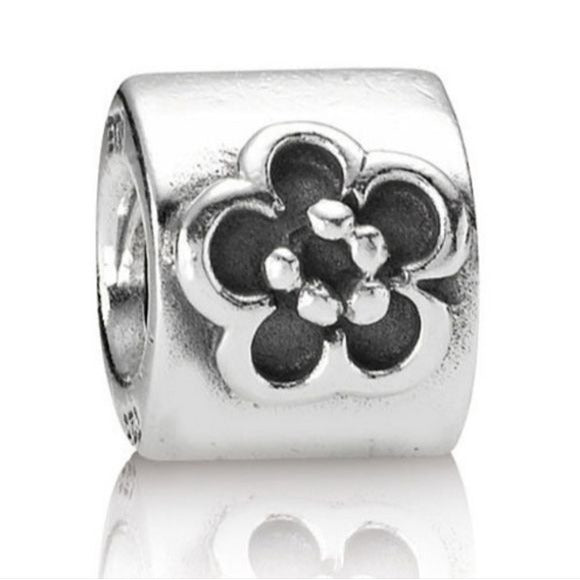 Pandora Retired Sterling Silver Daisy Flower Bead - 790187