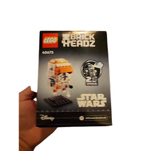 Load image into Gallery viewer, LEGO Star Wars 40675: Revenge of The Sith Clone Commander Cody BrickHeadz
