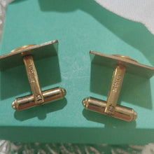 Load image into Gallery viewer, Vintage Balfour Goldtone Men&#39;s Toastmaster International Cuff Links
