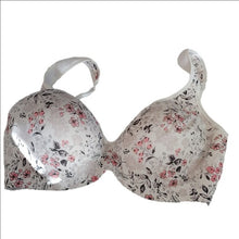 Load image into Gallery viewer, Laura Ashley Padded Underwire Bra, size 38DD
