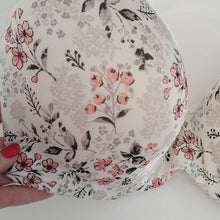 Load image into Gallery viewer, Laura Ashley Padded Underwire Bra, size 38DD
