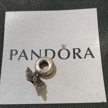 Load image into Gallery viewer, Pandora Love Takes Flight Butterfly Animal Dangle Bead w/CZ - 791255cz
