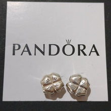 Load image into Gallery viewer, Pandora Four Leaf Clover Trebol Charm 790157 ALE 925 Retired, Set of 2
