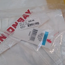 Load image into Gallery viewer, UNIONBAY Juniors' Blanche Bermuda Shorts, White, size 3
