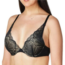 Load image into Gallery viewer, Wonderbra Women&#39;s Refined Glamour Triangle Underwire Push-up Bra, Black, 36B
