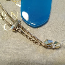 Load image into Gallery viewer, Kendra Scott Inez Unbanded Agate Necklace in Teal, adjustable length, up…
