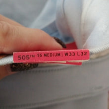 Load image into Gallery viewer, Levi's Women's 505 Straight Jeans, Cashmere Blue, Size 16 Medium 33x32
