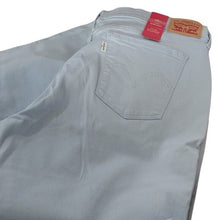 Load image into Gallery viewer, Levi's Women's 505 Straight Jeans, Cashmere Blue, Size 16 Medium 33x32
