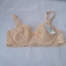 Load image into Gallery viewer, GYCL Ultrathin Underwire Push Up 3/4 Lace Bra, Peach, Size XL 40B
