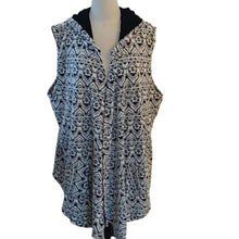 Load image into Gallery viewer, Maria Gabrielle Southwestern Fly front Long Vest with Pockets, Black/Ivory, 3X

