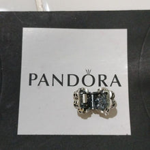 Load image into Gallery viewer, Pandora Retired Sterling Silver Floral Daisy Lace Flower Clip - 791836
