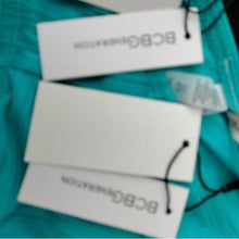 Load image into Gallery viewer, BCBGeneration Banded Tri Top + Hipster Bikini Bottom Set, Aqua, Small
