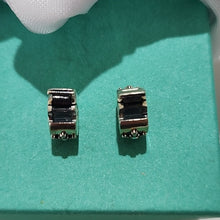 Load image into Gallery viewer, Chamilia Ster Silver Swarovski Snowflake Lock Beads Charms 1430-0004, Set of 2
