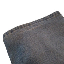 Load image into Gallery viewer, Levi's Stretch Low-rise Bootcut Jeans, Light Wash, Size 18 Short
