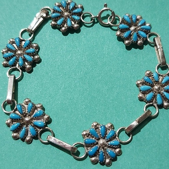 Zuni Silver Petit Point Floral Sleeping Beauty Turquoise Clusters Bracelet 7