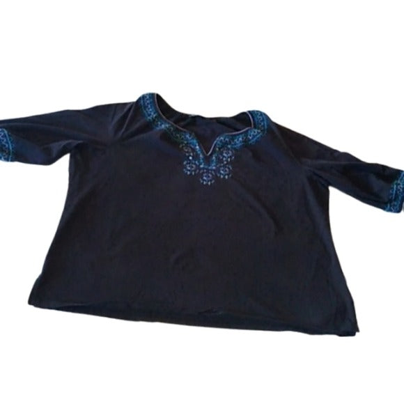 Avenue Black Embroidered Tunic Blouse size 26/28