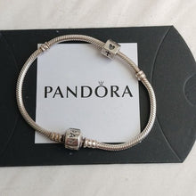 Load image into Gallery viewer, Pandora Sterling Silver 7.0&quot; Starter Bracelet w/Faith, Hope + Love Charm  790119
