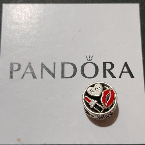 Pandora Glamour Kiss Sterling Silver Charm 796324ENMX