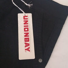 Load image into Gallery viewer, Unionbay Juniors  Elsie 5" Shorts,  Black, Size 3
