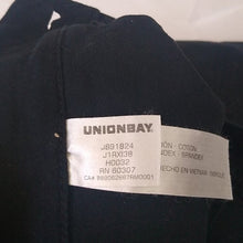 Load image into Gallery viewer, Unionbay Juniors  Elsie 5" Shorts,  Black, Size 3
