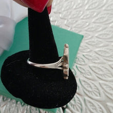 Load image into Gallery viewer, Vintage Zuni Silver Sunface Ring Ring, Size 7.75
