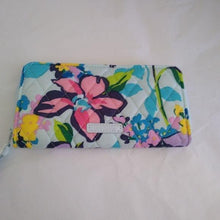 Load image into Gallery viewer, Vera Bradley Accordion Wallet, Marian Floral
