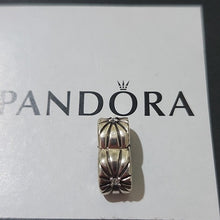 Load image into Gallery viewer, Pandora Sterling Silver Sparkling Sunburst Clip with Clear Zirconia - 798614C01
