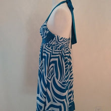 Load image into Gallery viewer, Max &amp; Cleo Chevron Party Dress, size 6

